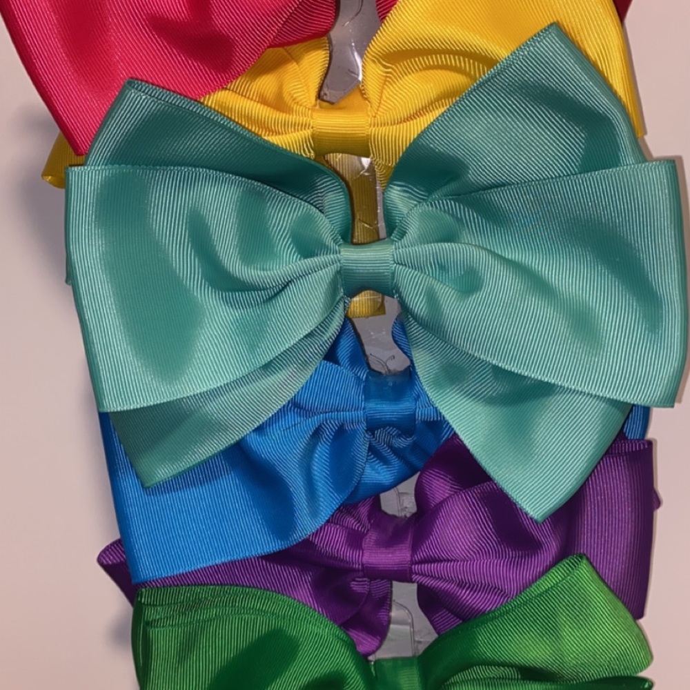 Hair bows